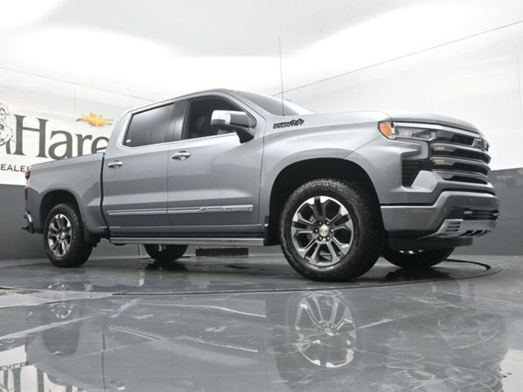 New 2026 Chevrolet Silverado 1500 High Country Truck Crew Cab