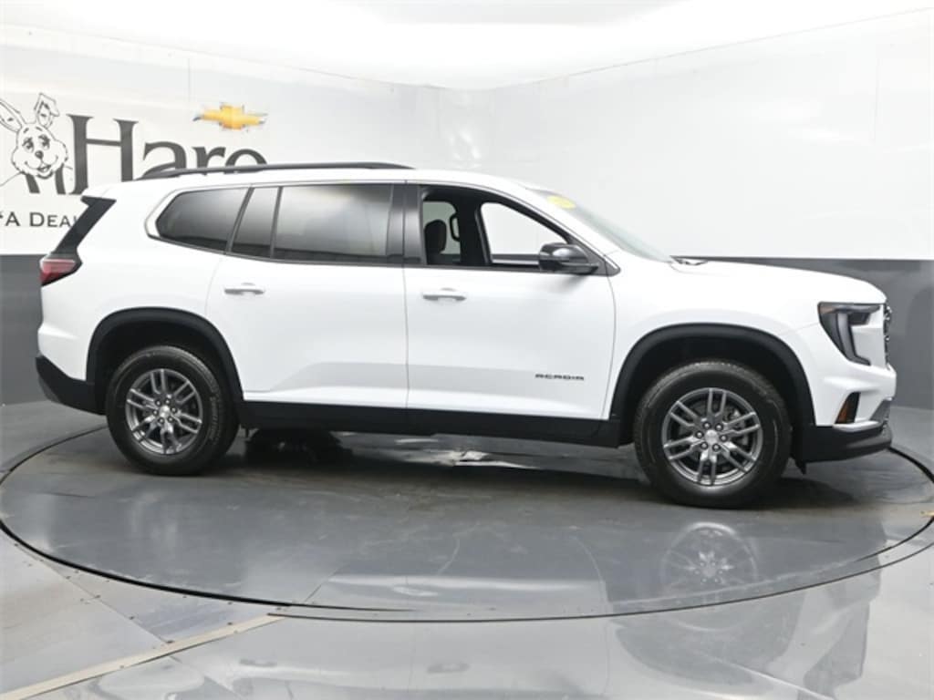 Used 2025 GMC Acadia Elevation SUV
