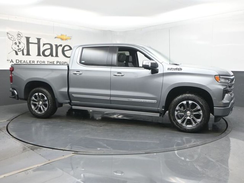 New 2026 Chevrolet Silverado 1500 High Country Truck Crew Cab