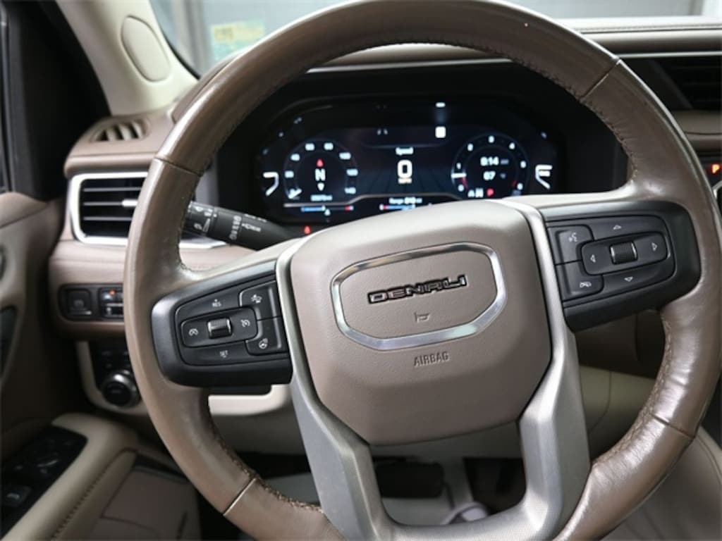 Used 2022 GMC Yukon XL Denali SUV
