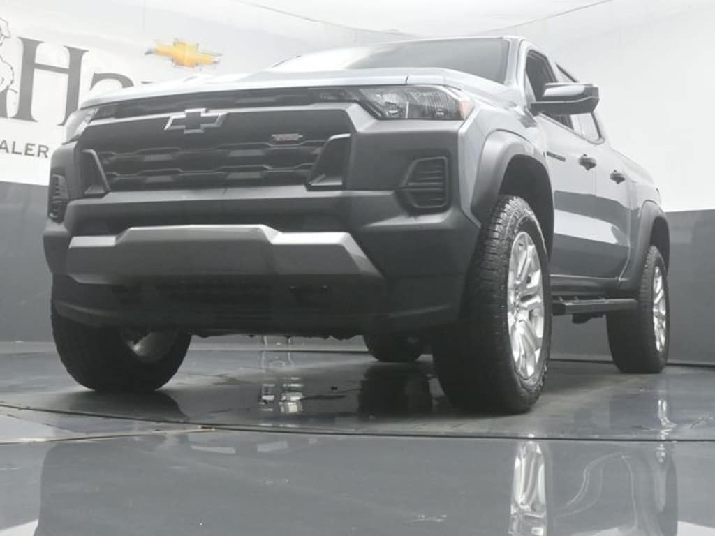 Used 2024 Chevrolet Colorado Trail Boss Truck Crew Cab
