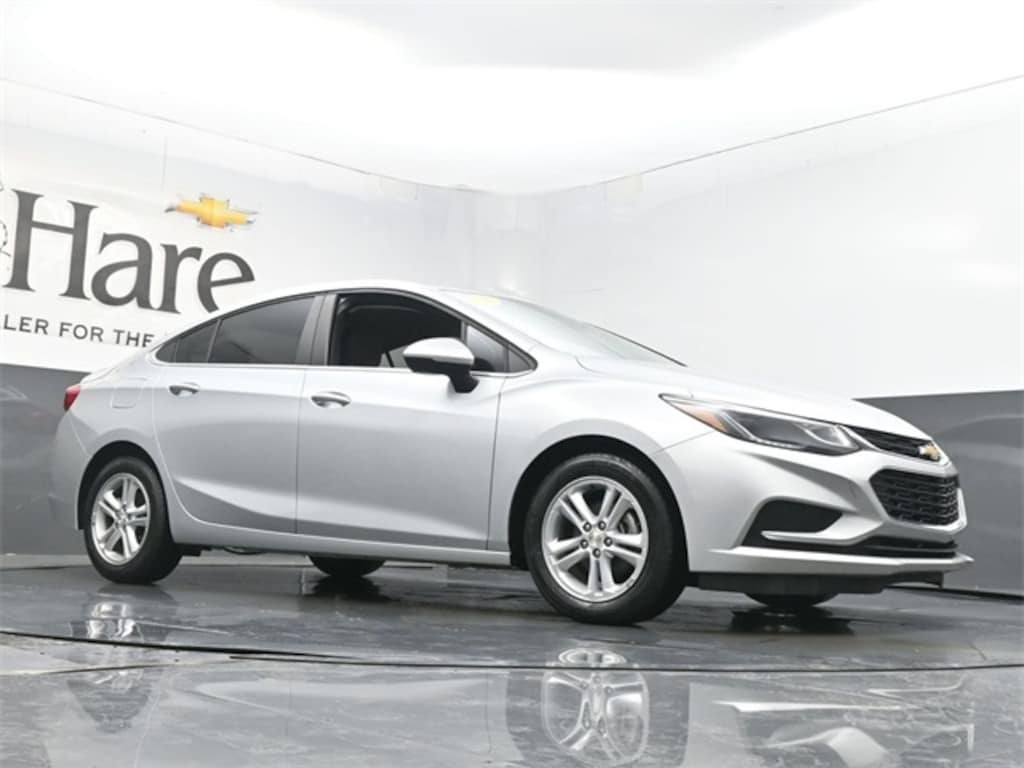 Used 2018 Chevrolet Cruze LT Auto Sedan