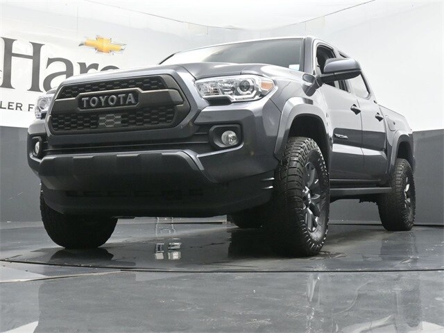 2022 Toyota Tacoma SR5 photo 4