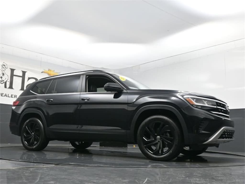 Used 2023 Volkswagen Atlas 3.6L V6 SE w/Technology SUV