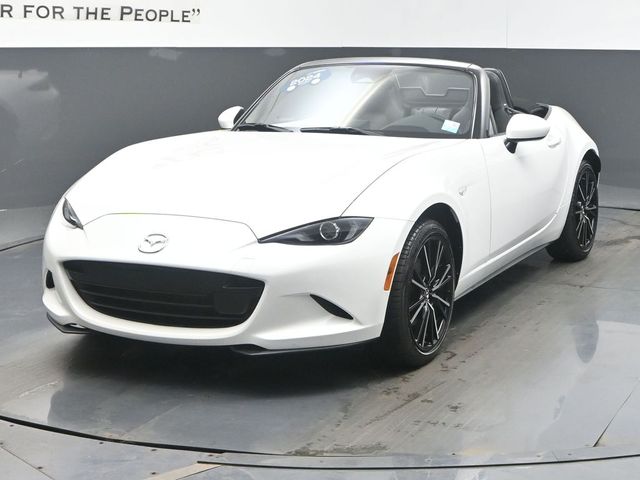 2024 Mazda MX-5 Miata Grand Touring - Photo 7