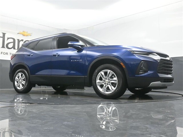 2022 Chevrolet Blazer 2LT photo 2