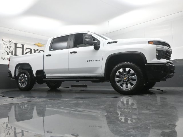 New 2026 Chevrolet Silverado 2500 HD Custom Truck Crew Cab
