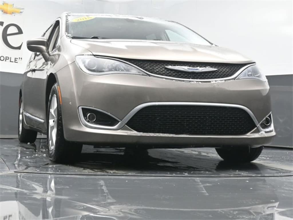 Used 2018 Chrysler Pacifica Touring L Plus Van