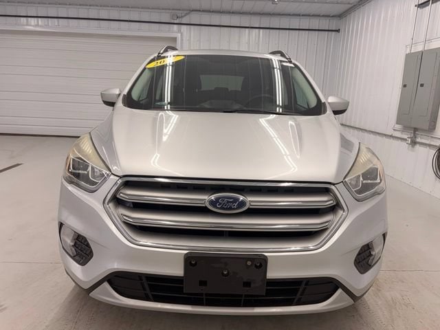 Used 2017 Ford Escape SE with VIN 1FMCU0GD6HUE41500 for sale in Angola, IN