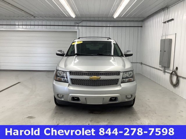 Used 2013 Chevrolet Tahoe LTZ with VIN 1GNSKCE02DR284964 for sale in Angola, IN