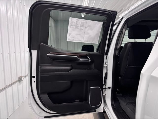 2023 GMC Sierra 1500 SLT - Photo 12
