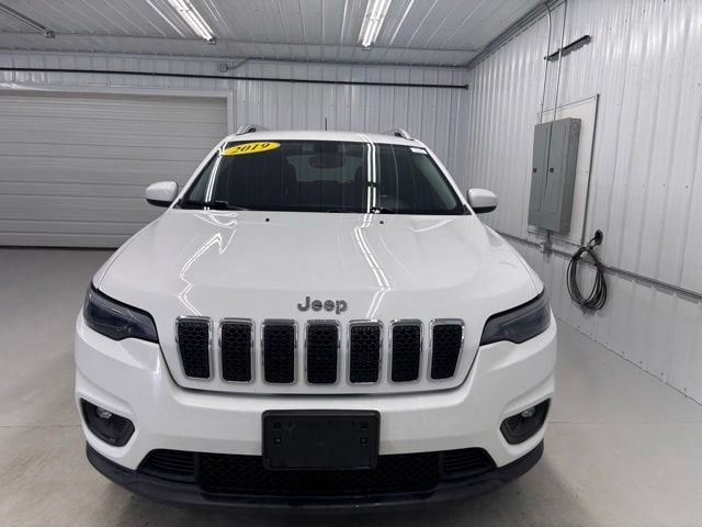 Used 2019 Jeep Cherokee North with VIN 1C4PJMCX6KD187848 for sale in Angola, IN