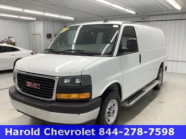 2023 Gmc Savana Cargo 2500 photo 3