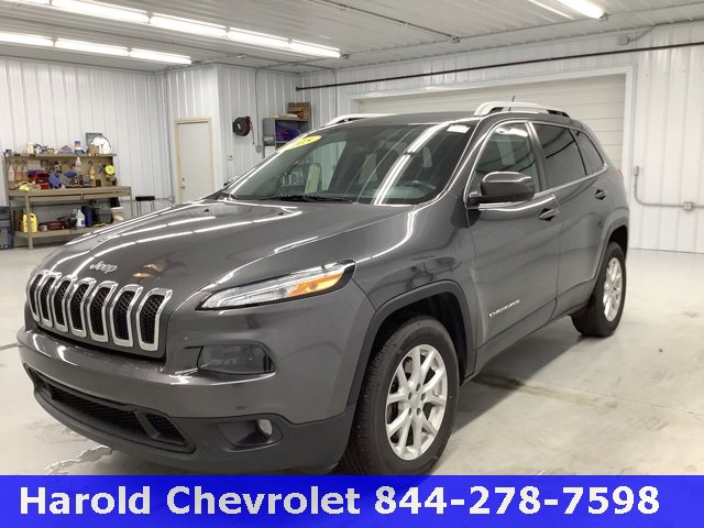 2015 Jeep Cherokee Latitude photo 2