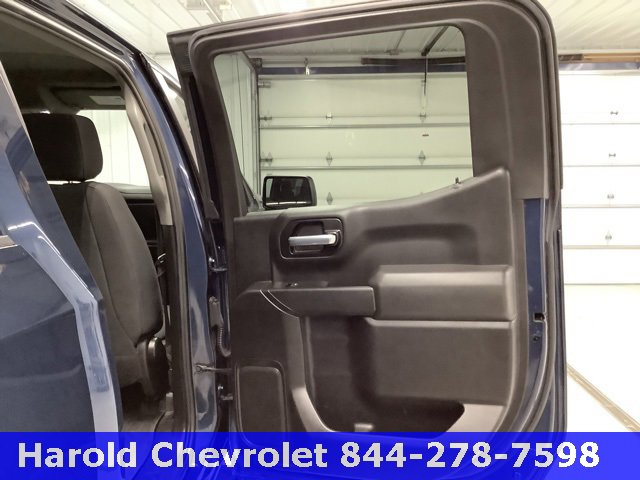 2021 Chevrolet Silverado 1500 Custom Trail Boss photo 3