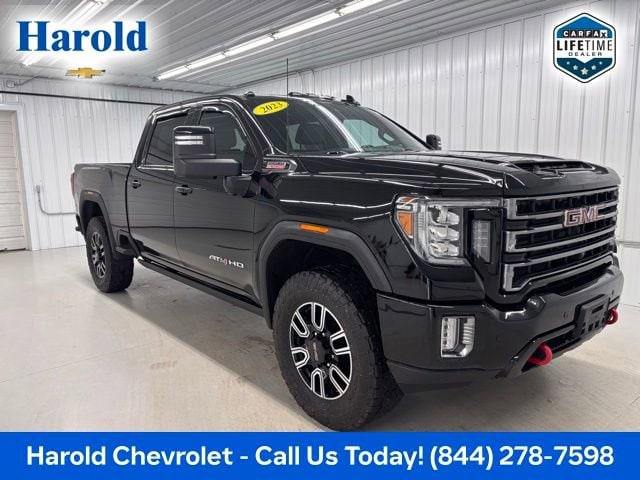 2023 GMC Sierra AT4 4WD Crew Cab Standard Box's photo