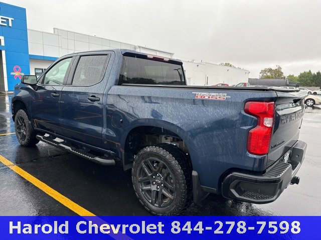 2021 Chevrolet Silverado 1500 Custom Trail Boss photo 2