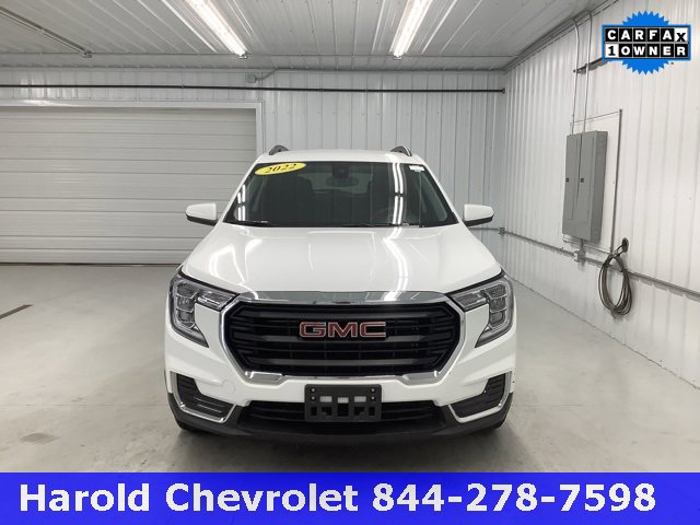 Used 2022 GMC Terrain SLE with VIN 3GKALTEV7NL254482 for sale in Angola, IN