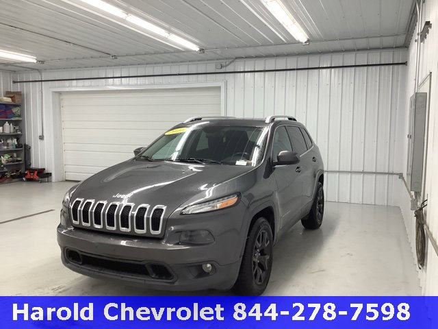 2016 Jeep Cherokee Latitude photo 3
