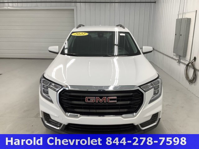 Used 2022 GMC Terrain SLE with VIN 3GKALTEV6NL207220 for sale in Angola, IN