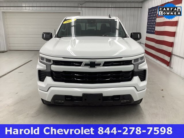 Used 2022 Chevrolet Silverado 1500 RST with VIN 3GCUDEET3NG690724 for sale in Angola, IN