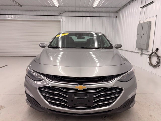 Used 2023 Chevrolet Malibu 1LT with VIN 1G1ZD5ST8PF139745 for sale in Angola, IN