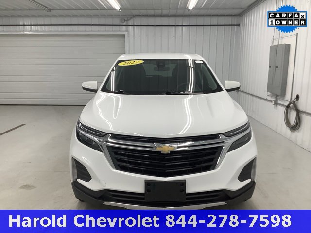 Used 2022 Chevrolet Equinox LT with VIN 2GNAXKEV7N6119105 for sale in Angola, IN