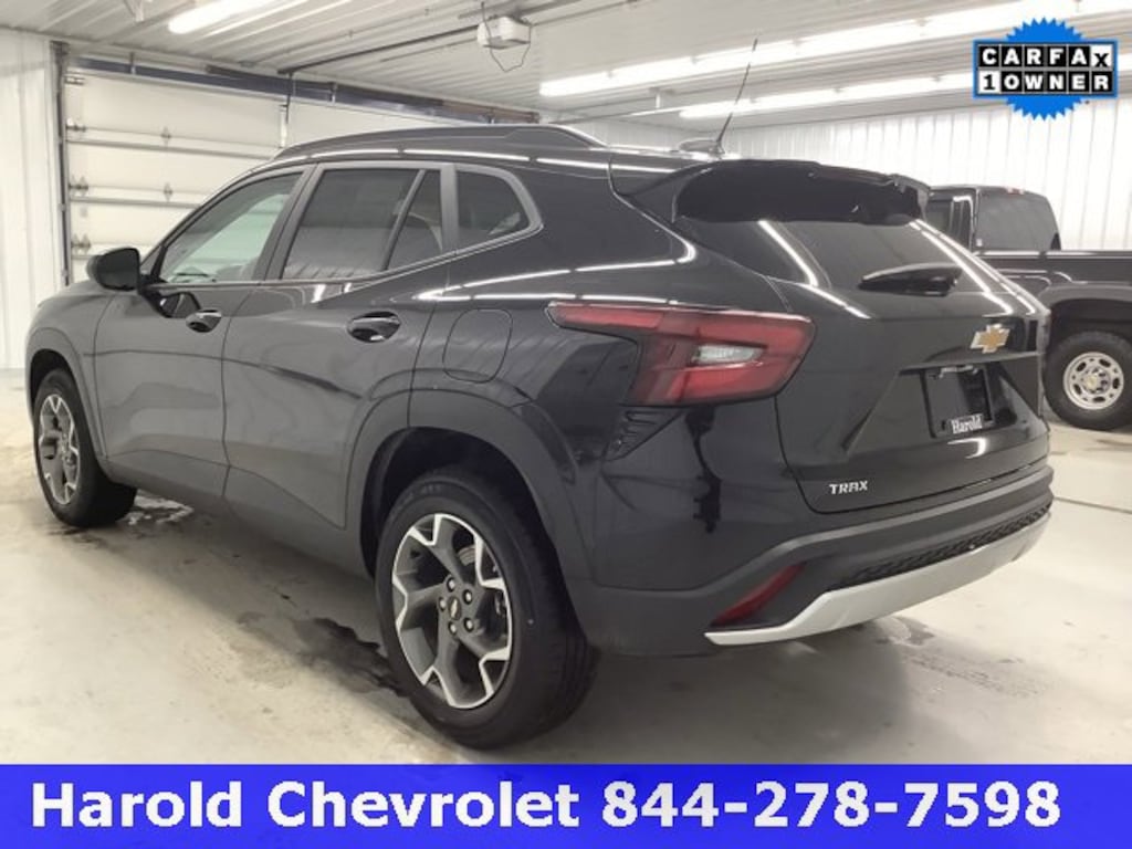 Certified 2025 Chevrolet Trax LT SUV