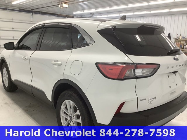 2021 Ford Escape SE photo 4