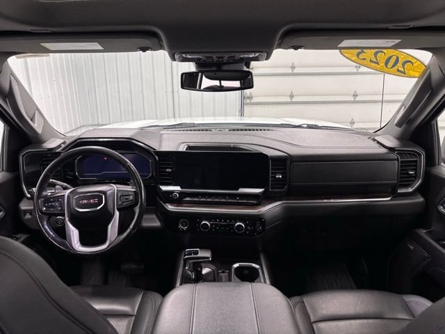 2023 GMC Sierra 1500 SLT - Photo 13