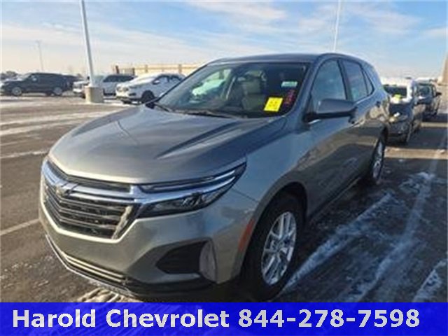 2024 Chevrolet Equinox LT's photo