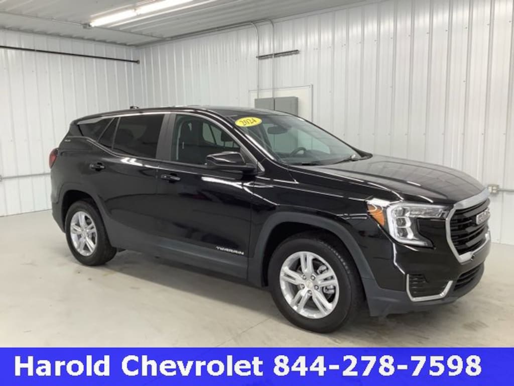 Used 2024 GMC Terrain SLE SUV