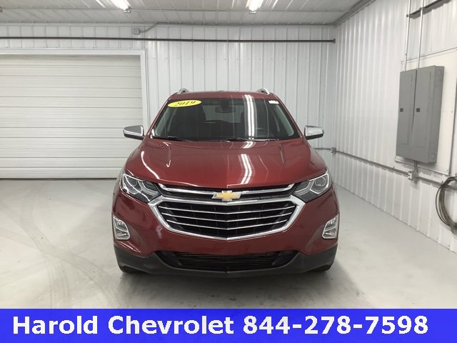 Used 2019 Chevrolet Equinox Premier with VIN 2GNAXNEVXK6131472 for sale in Angola, IN