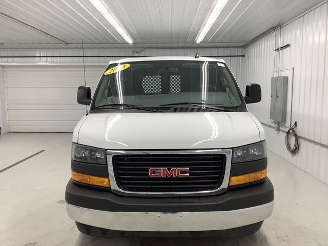 2023 Gmc Savana 2500 Cargo photo 2
