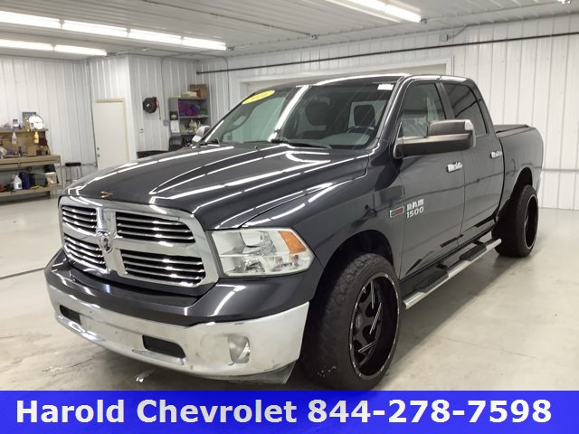 2016 Ram 1500 Big Horn photo 3