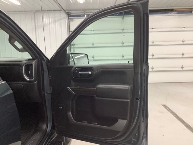 2020 Chevrolet Silverado 1500 RST - Photo 10