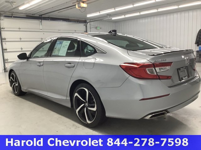 2022 Honda Accord Sport photo 4