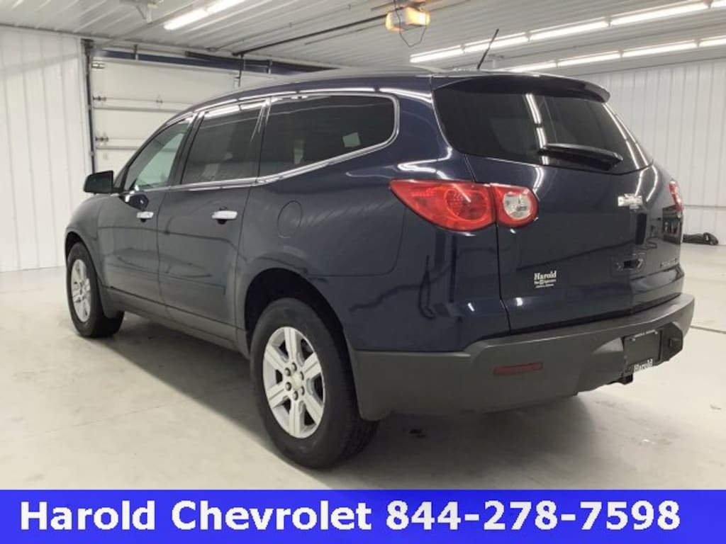 Used 2011 Chevrolet Traverse LT w/2LT SUV