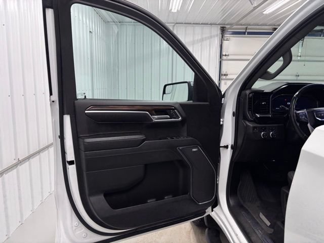 2023 GMC Sierra 1500 SLT - Photo 14