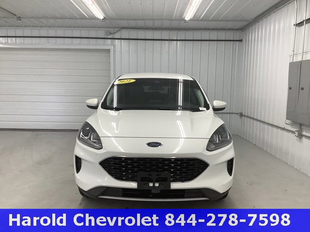 2021 Ford Escape SE photo 2