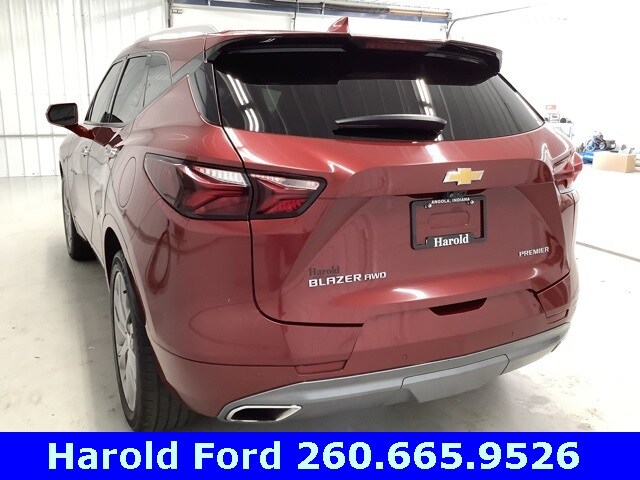 2019 Chevrolet Blazer Premier photo 2
