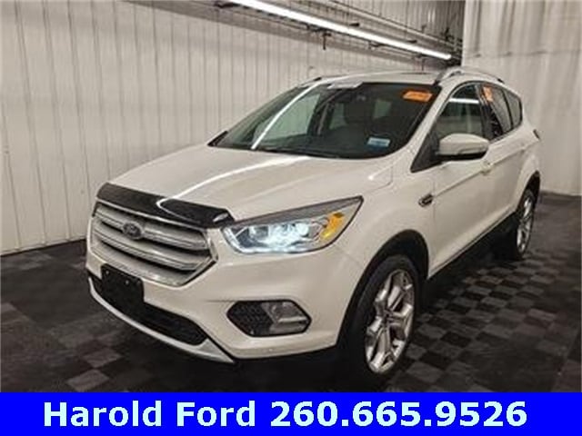 2019 Ford Escape Titanium's photo