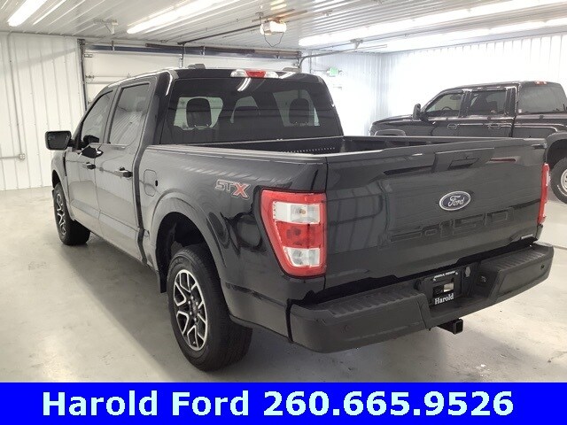 2023 Ford F-150 XL photo 2