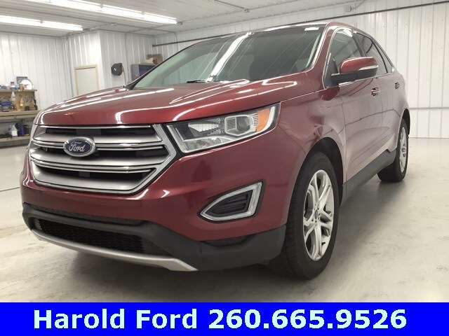 2016 Ford Edge Titanium photo 2