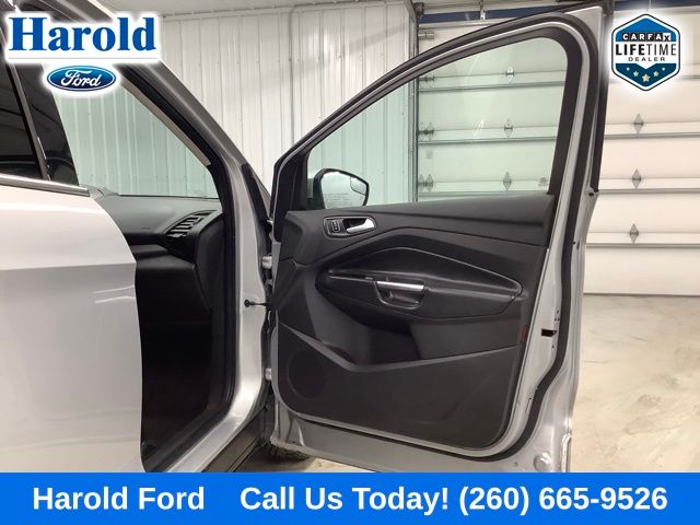 2019 Ford Escape SE - Photo 13