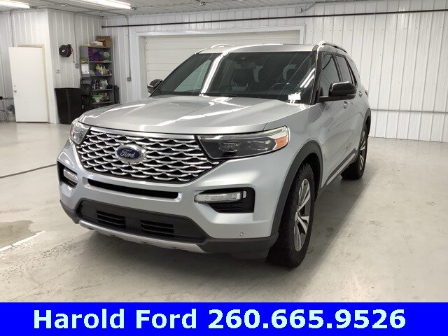 2020 Ford Explorer Platinum photo 3