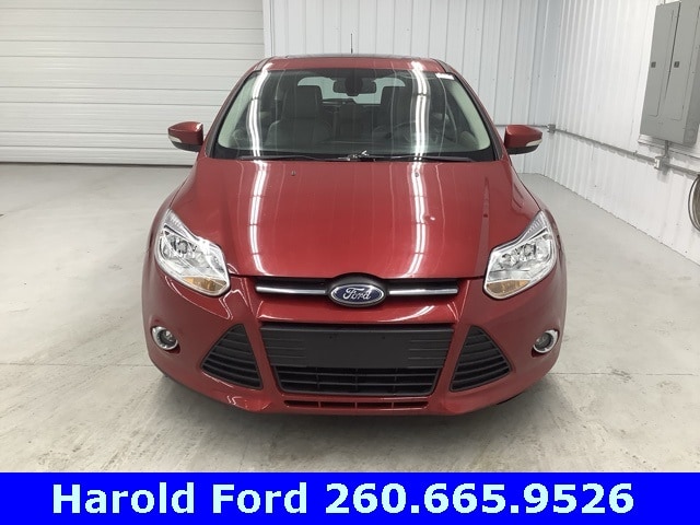 Used 2012 Ford Focus SEL with VIN 1FAHP3M20CL463812 for sale in Angola, IN