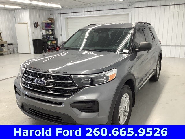2021 Ford Explorer XLT photo 3
