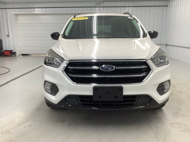 Used 2018 Ford Escape SE with VIN 1FMCU9GDXJUA02715 for sale in Angola, IN