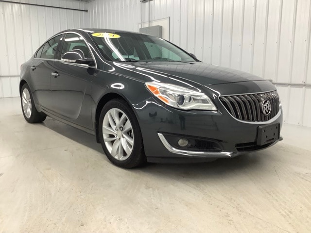 2014 Buick Regal Premium 1's photo